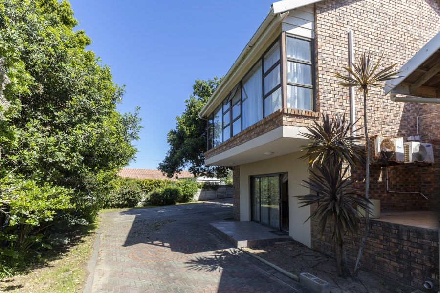 4 Bedroom Property for Sale in Forest Downs Eastern Cape